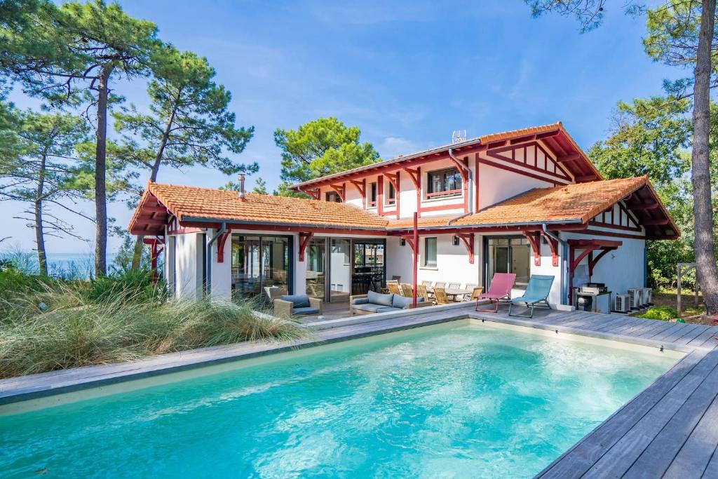 Pyla Superbe villa vue Bassin
