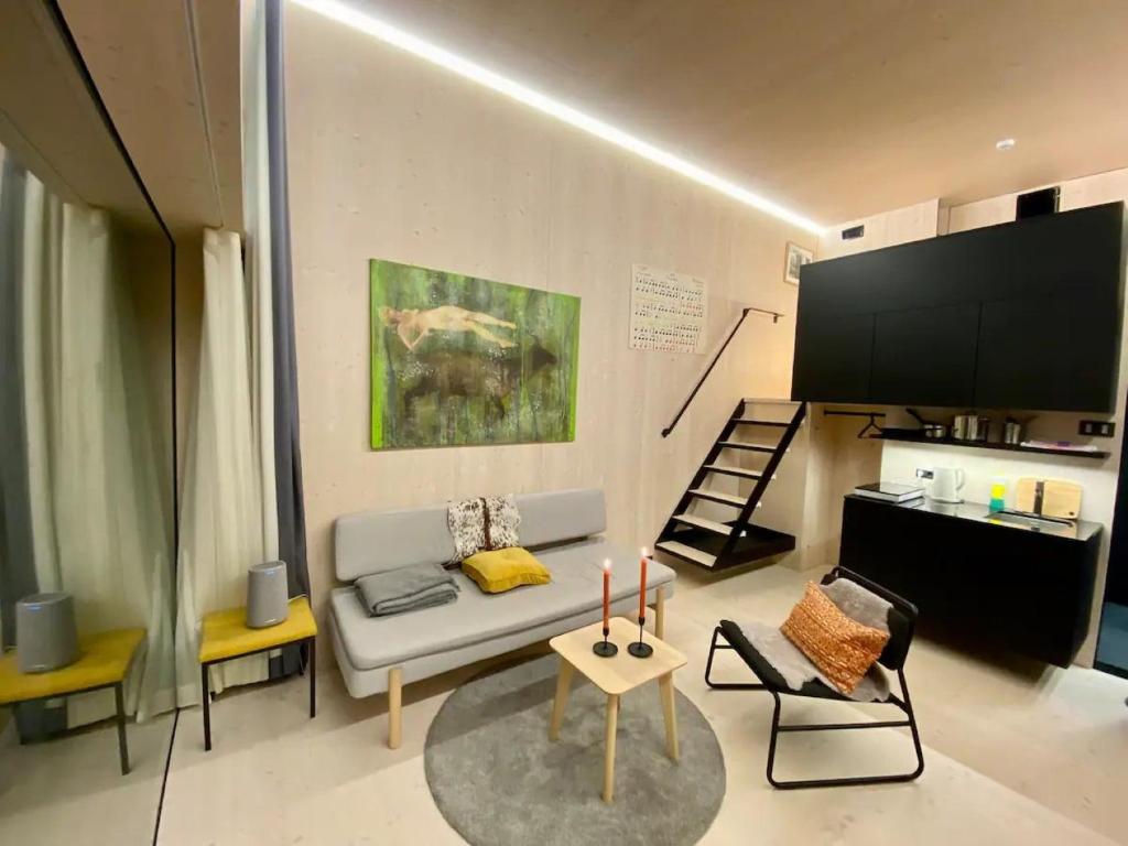 Fantastic mini-house on the waterfront photo 2
