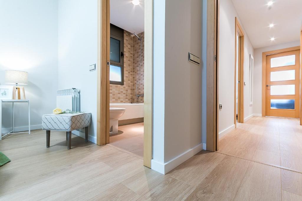 Top family apartment by Lofties photo 3