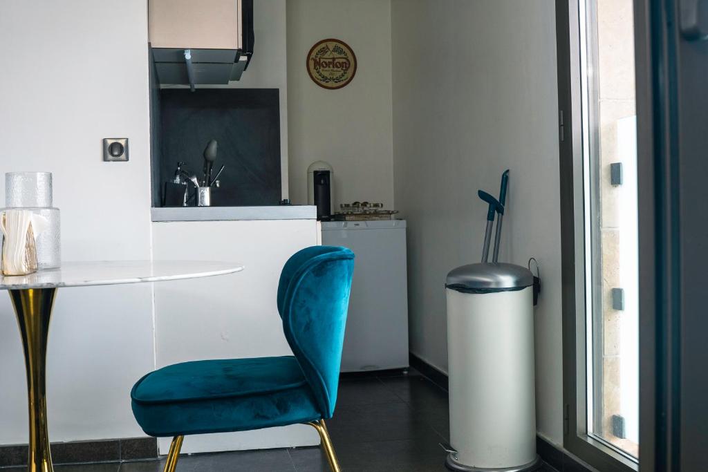 Studio lumineux centre Neuilly-sur-Marne photo 4