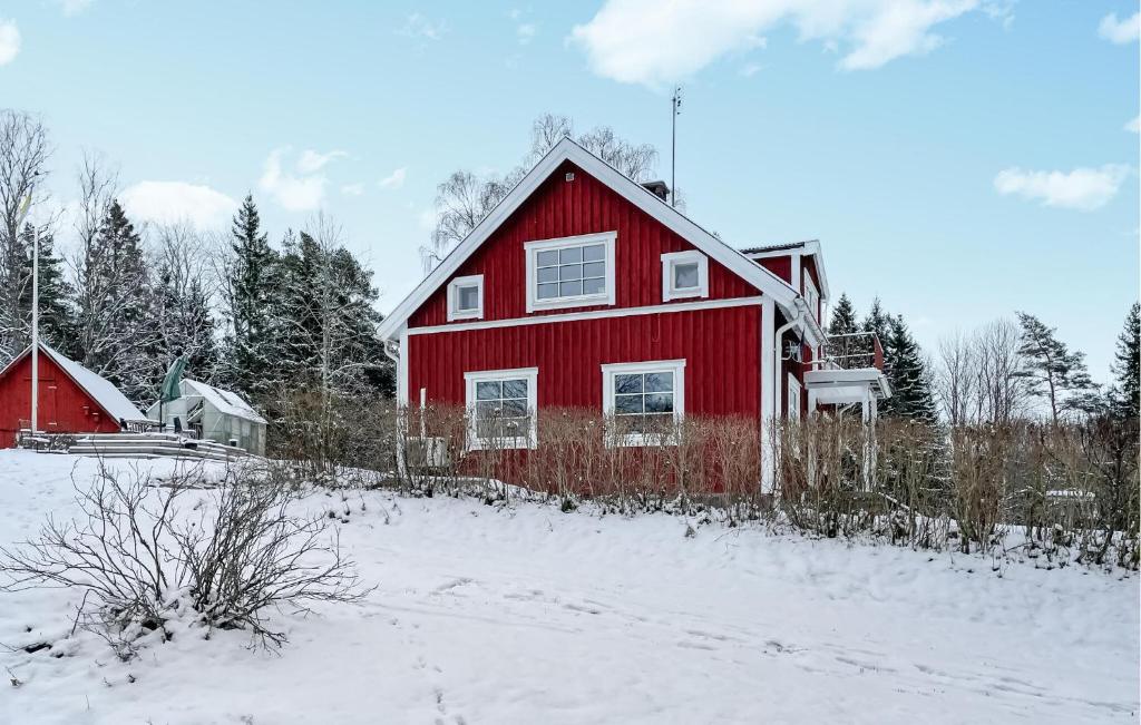 Awesome Home In Anderstorp With House A Panoramic View photo 1