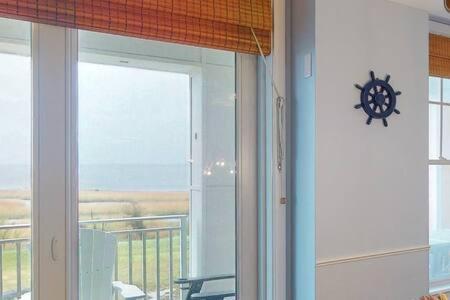 Sojourn Penthouse Sanctuary Condo 4 BR image