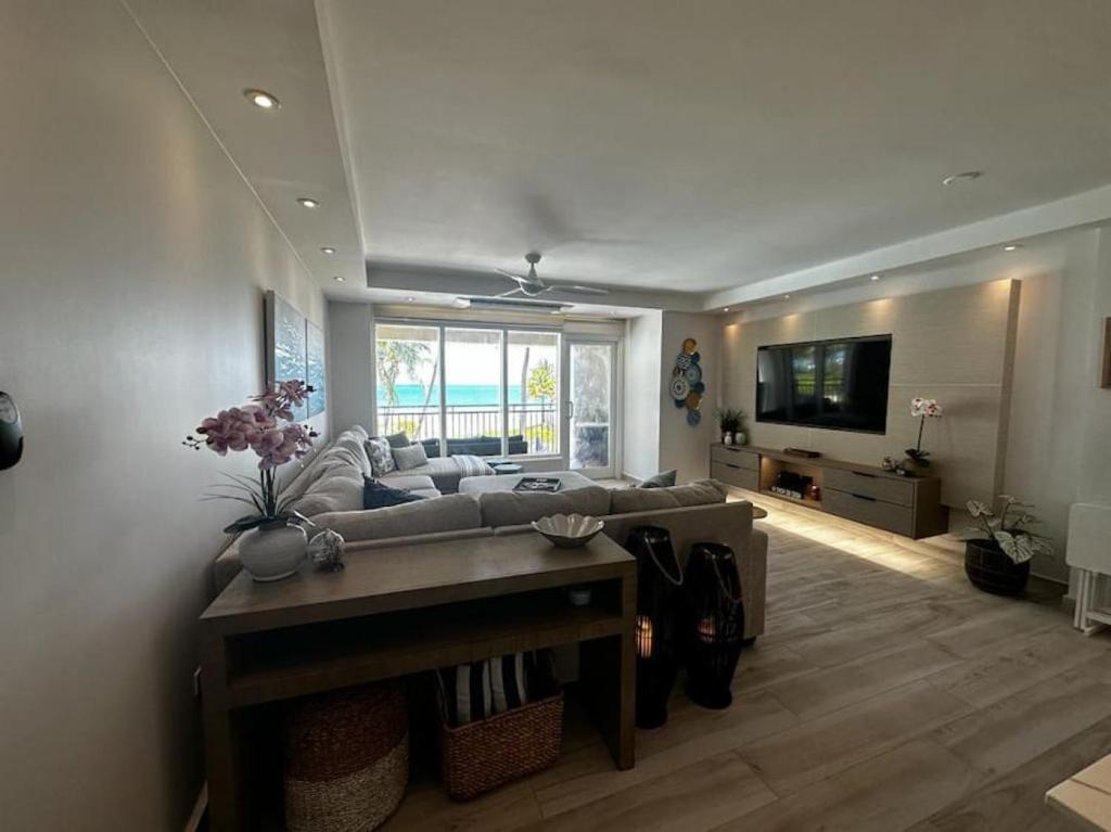 Beachfront Luxury 2 Bedroom at Wyndham Rio Mar, PR photo 1