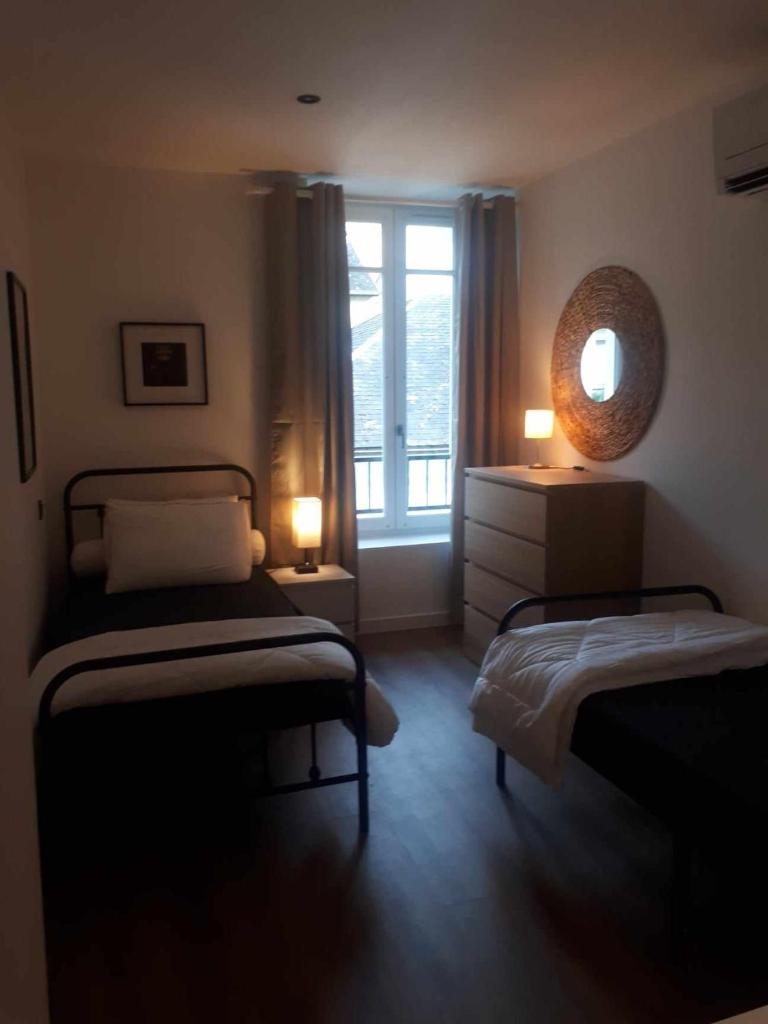 LE SQUARE photo 1