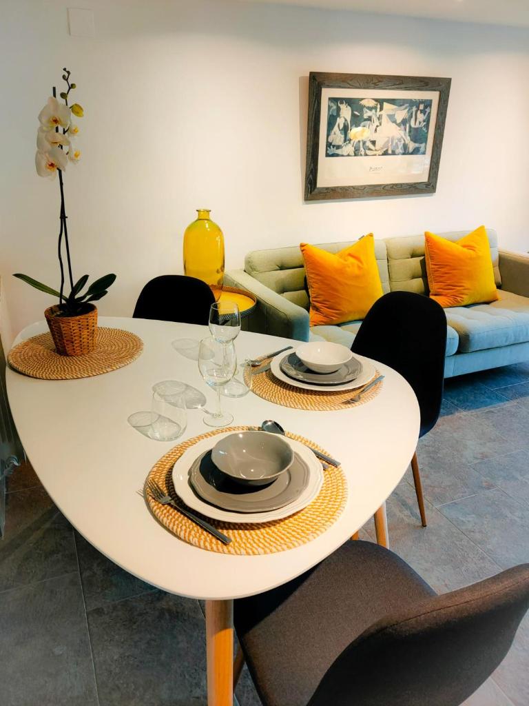 Casita de Invitados con entrada privada, piscina y aire acondicionado photo 2