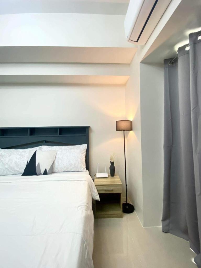 Condo Beside Abreeza Ayala Mall