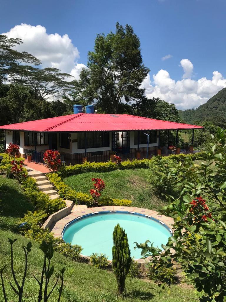FINCA EL CHARRASQUERO