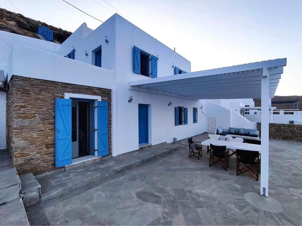 Villa de Estrella photo 1