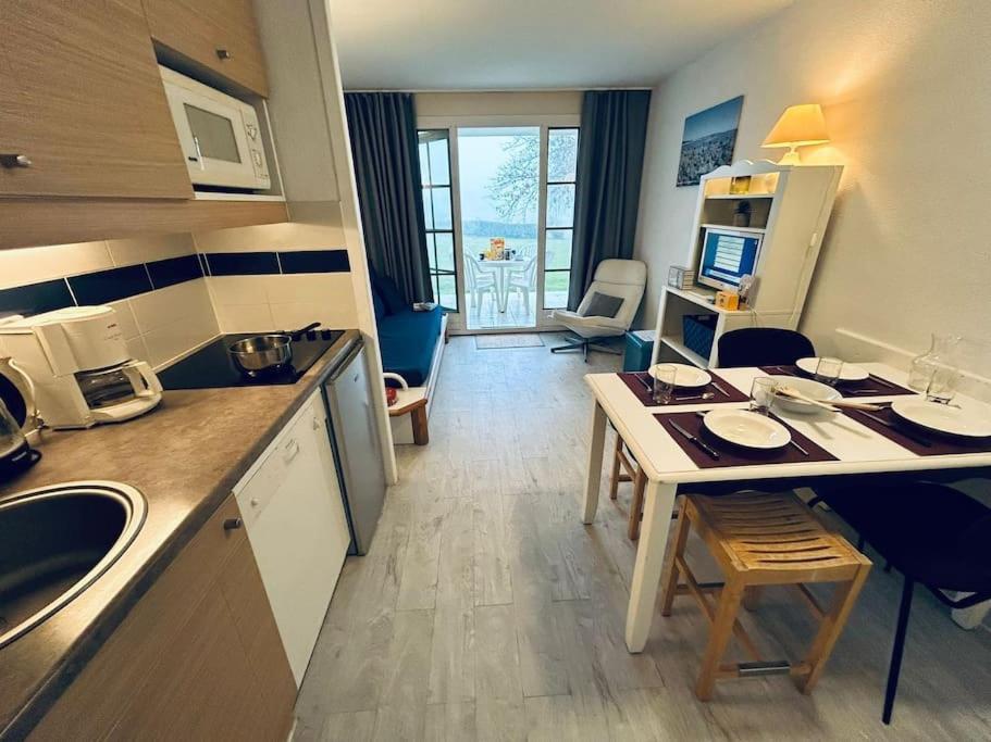 "LA PAUSE NATURE" Appartement 4 personnes accès piscines gratuit photo 4