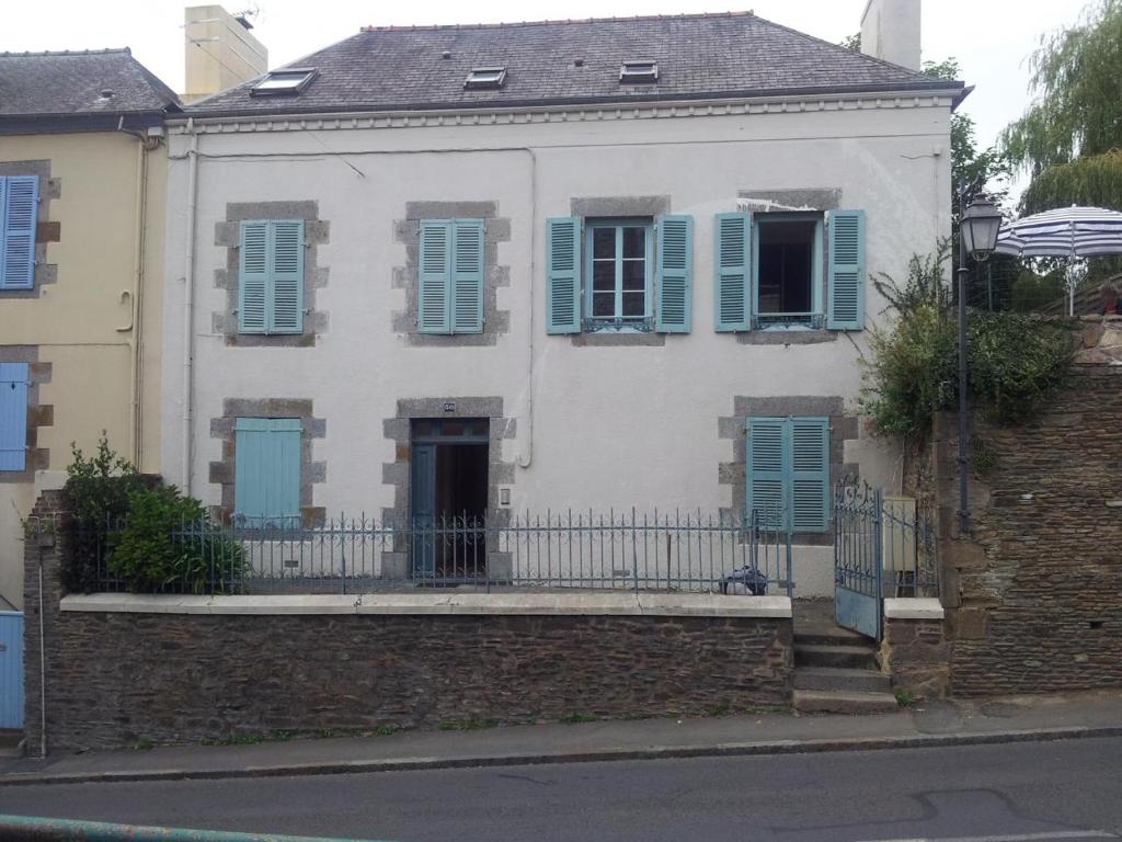 Studio 2 proche du port photo 2