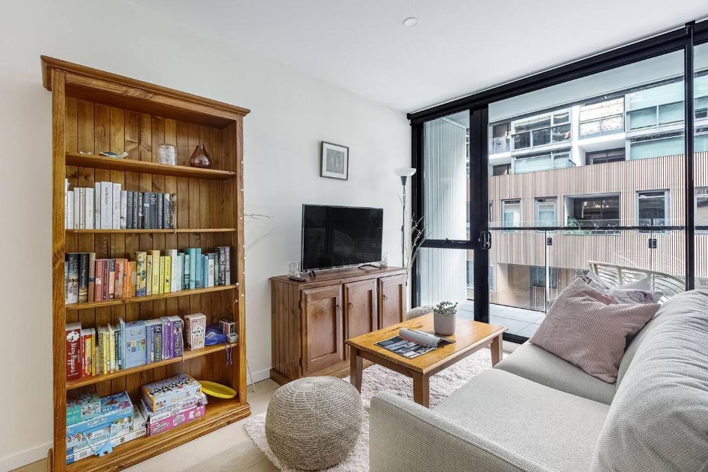 'Little Shamrock' Cosy Resort-style Living