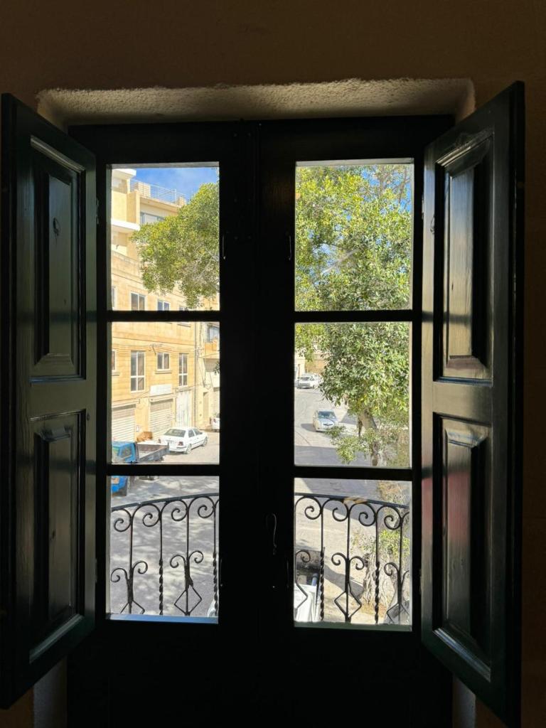 Tal-Kaptan photo 2