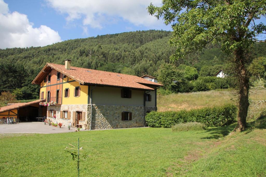 EcoHotel Rural Angiz photo 1