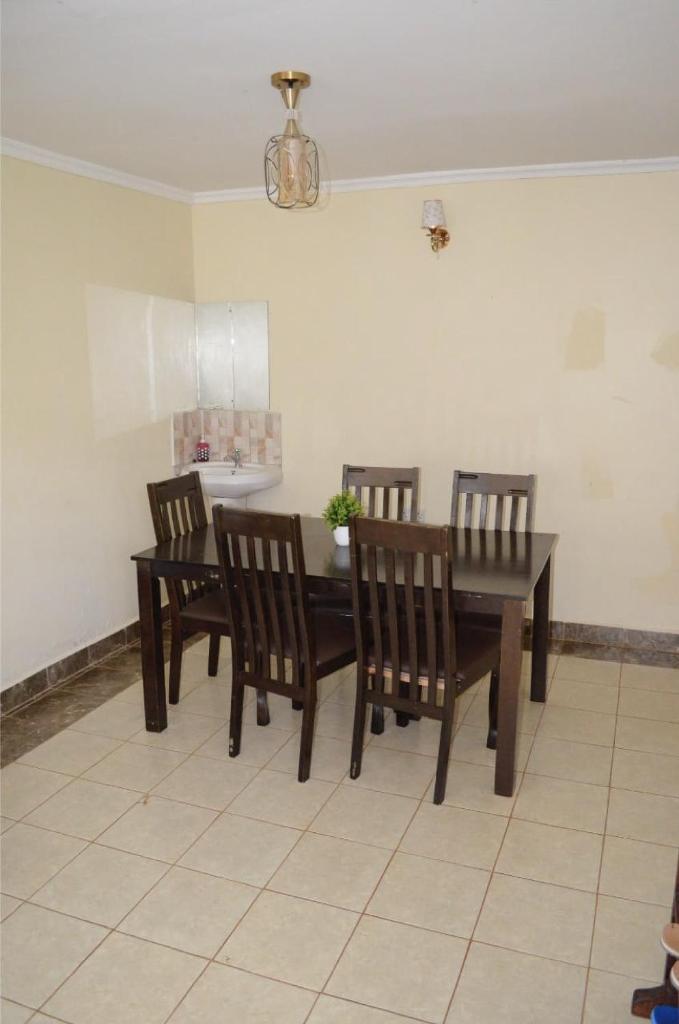 ELDORET STAYS photo 4