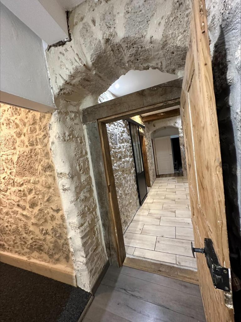 Appartement privé avec piscine vue exceptionnelle sur l'eau photo 1