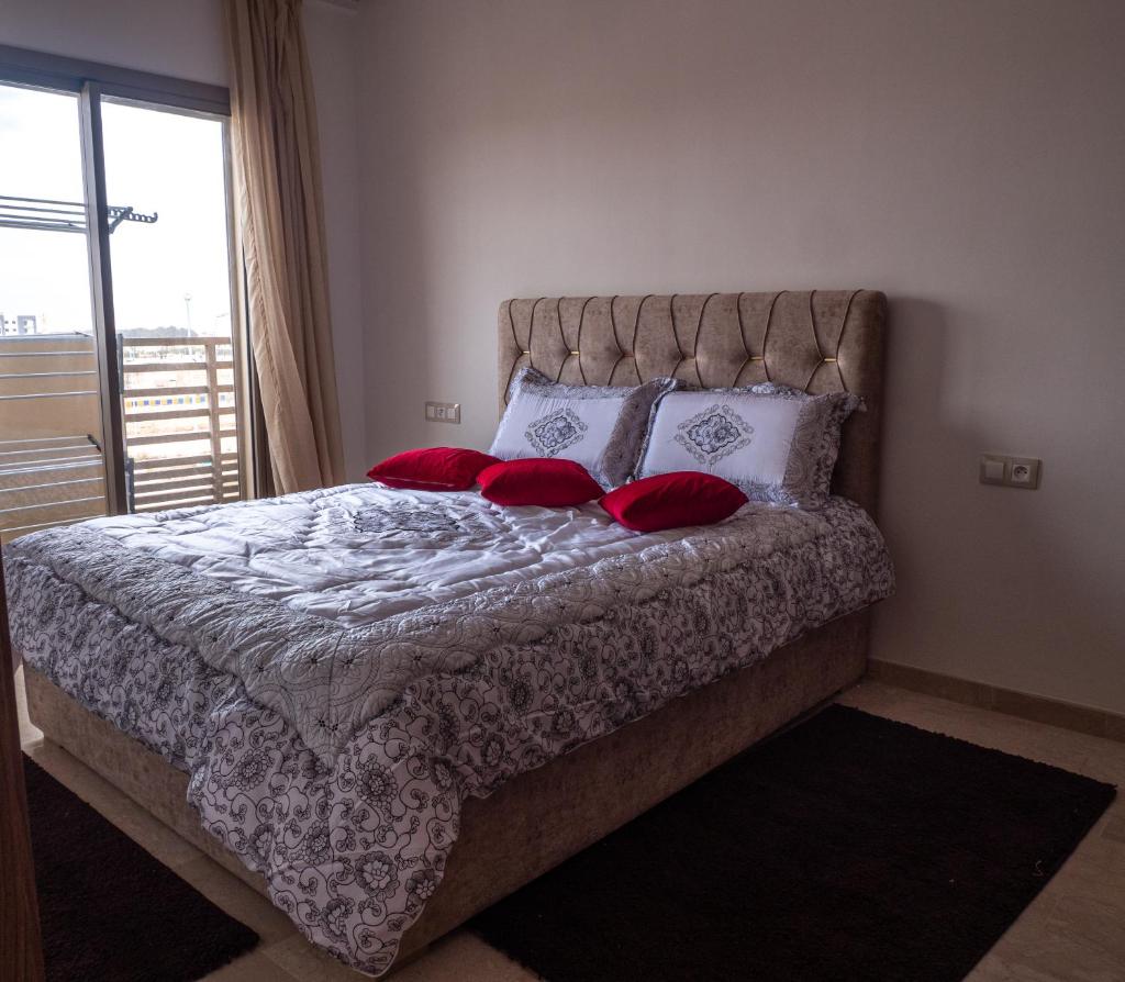 Luminous & cosy studio - 5 mins from Mohammed V Airport photo 3
