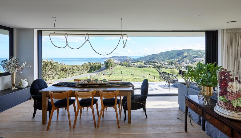 Ocean + Country - Wainui Beach photo 1