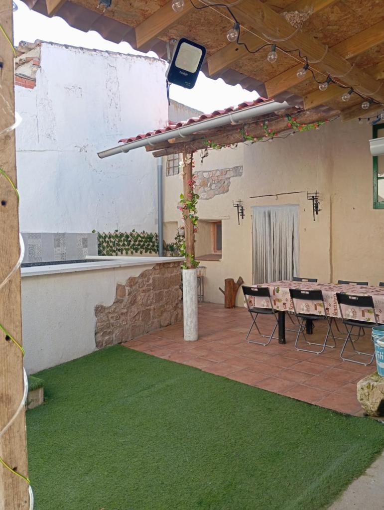 Casa de pueblo con piscina photo 3