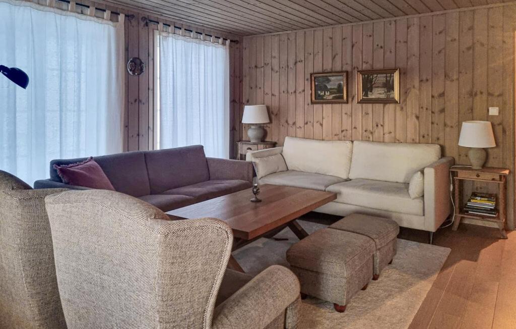 Flott Feriehus - Tjørhom photo 2