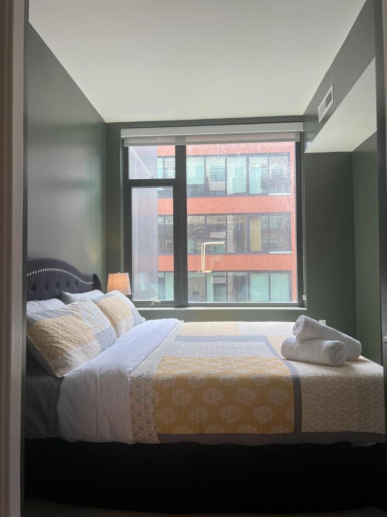 Comfy Nook Tysons King Suite photo 2