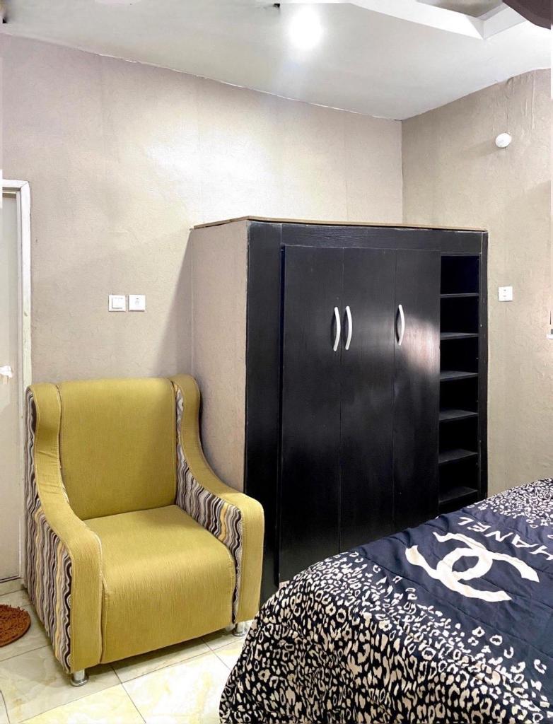 DIVINE VILLA AND RESORTS HOTEL GUEST House 15 mins Near Michael Okpara University Sam Mbakwe Airport photo 2