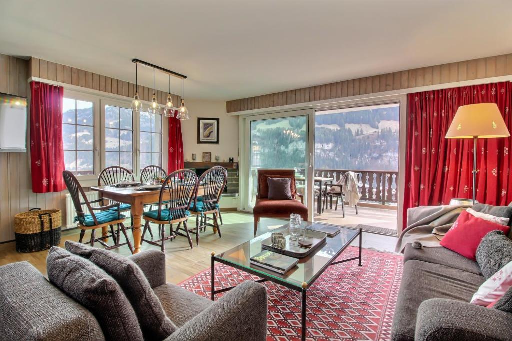 Prime Location, Terrasse & View photo 3