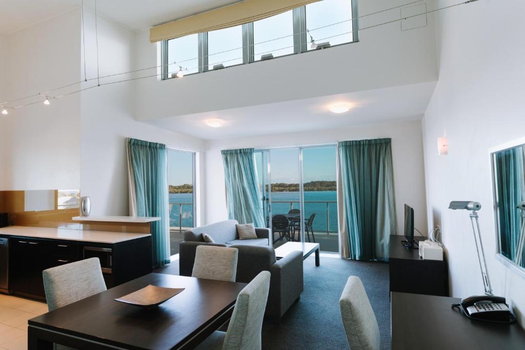 Ramada Hotel & Suites by Wyndham Ballina Byron photo 3