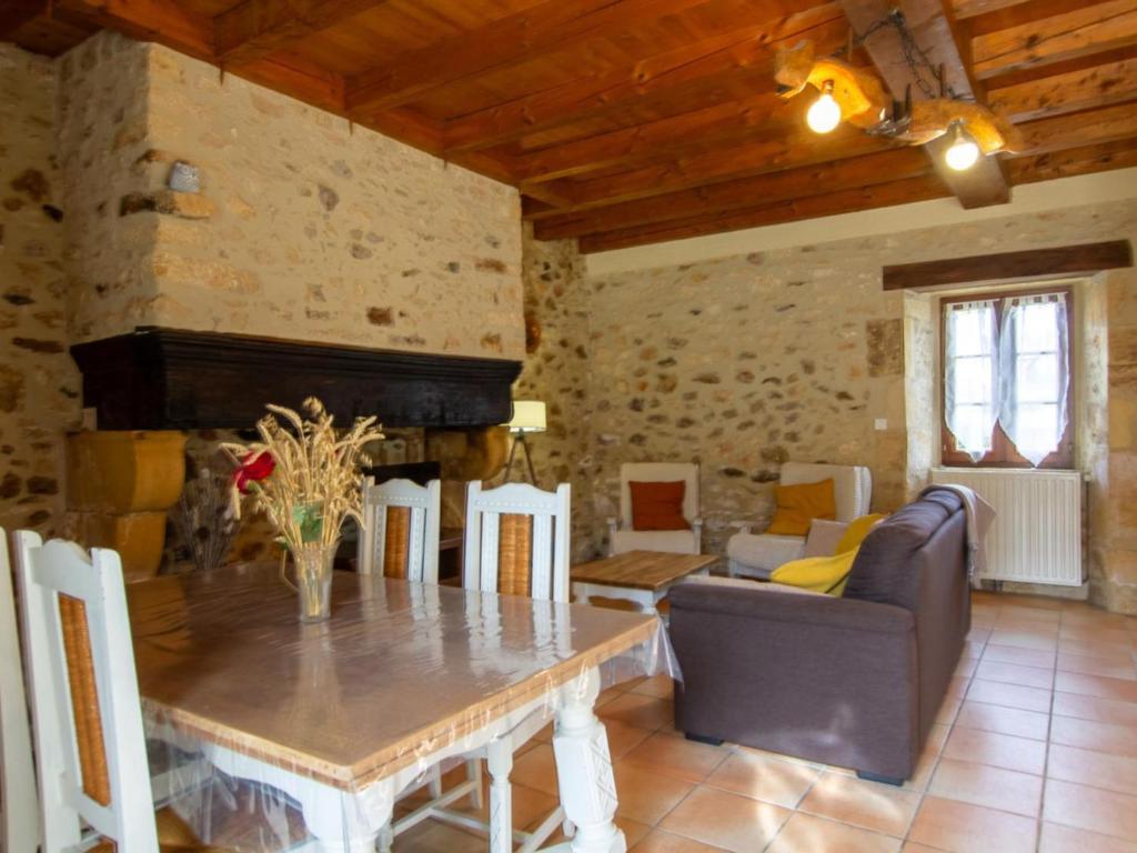 Gîte Saint-Avit-Rivière, 3 pièces, 4 personnes - FR-1-616-87 photo 4