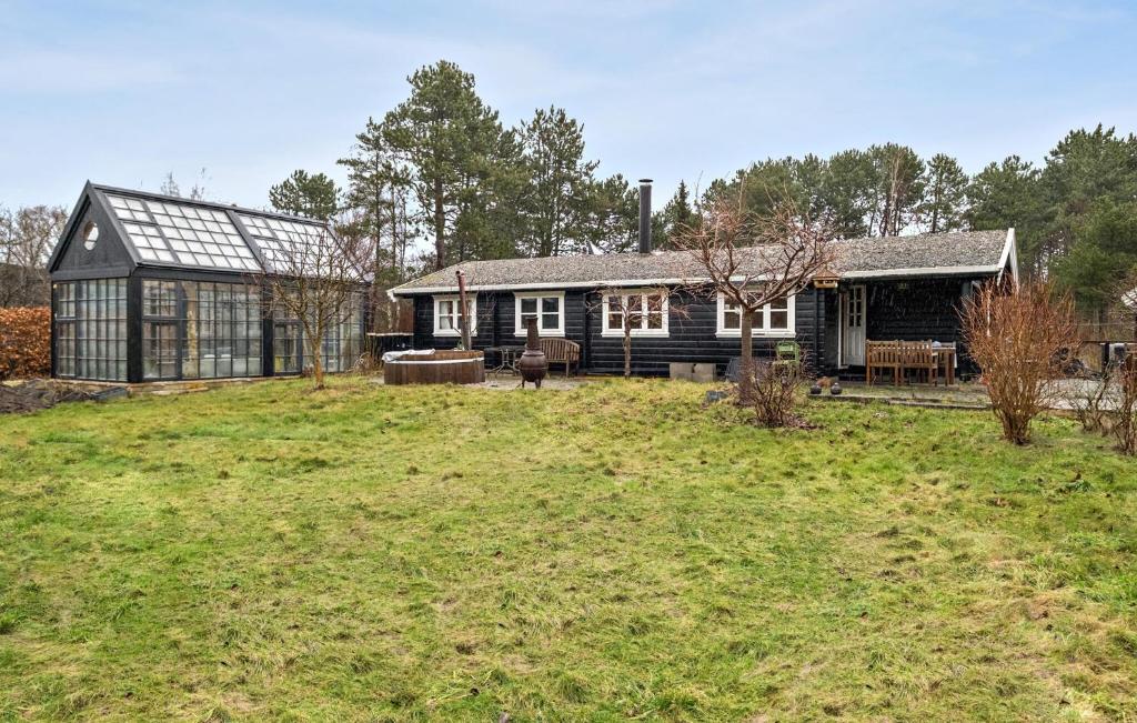 Pet Friendly Home In Tisvildeleje With Wifi