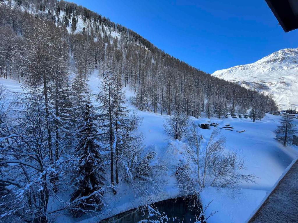 Studio Val-d'Isère, 1 pièce, 2 personnes - FR-1-694-353 photo 2