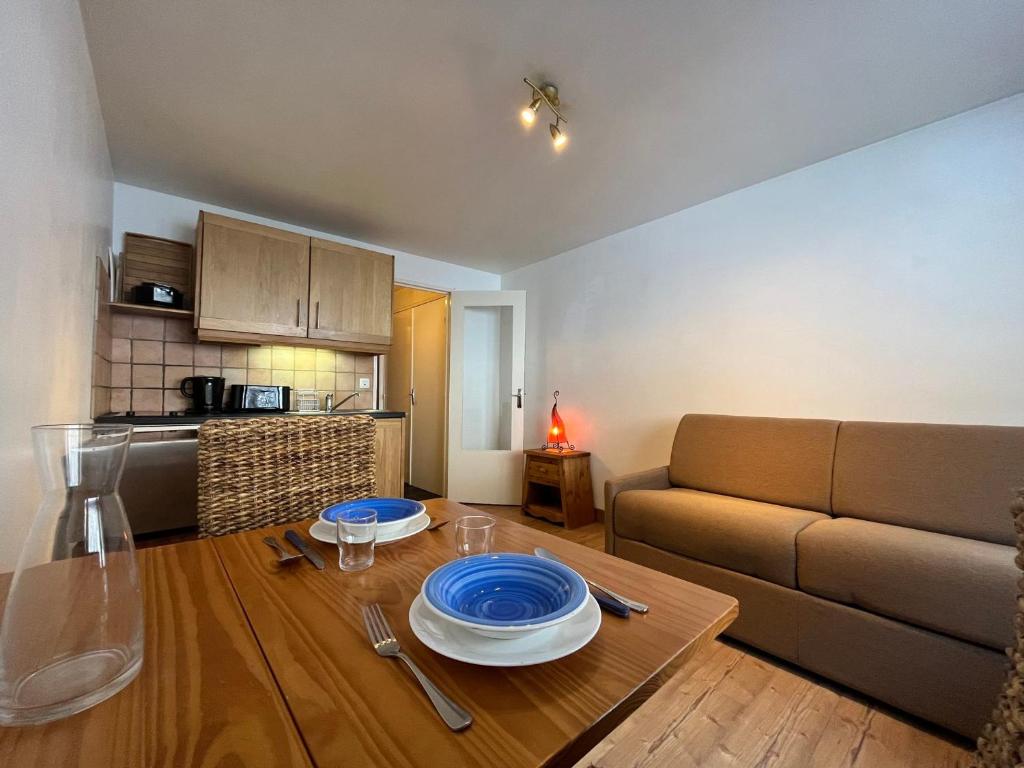 Studio Val-d'Isère, 1 pièce, 2 personnes - FR-1-694-353 photo 4