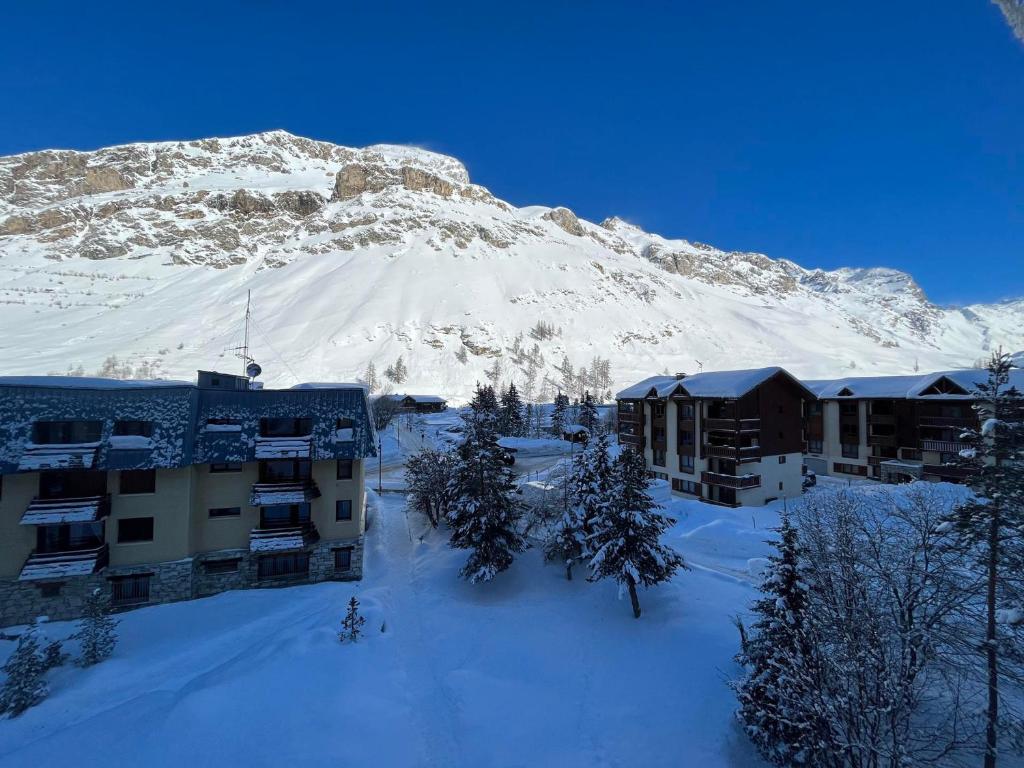Studio Val-d'Isère, 1 pièce, 2 personnes - FR-1-694-352 photo 2