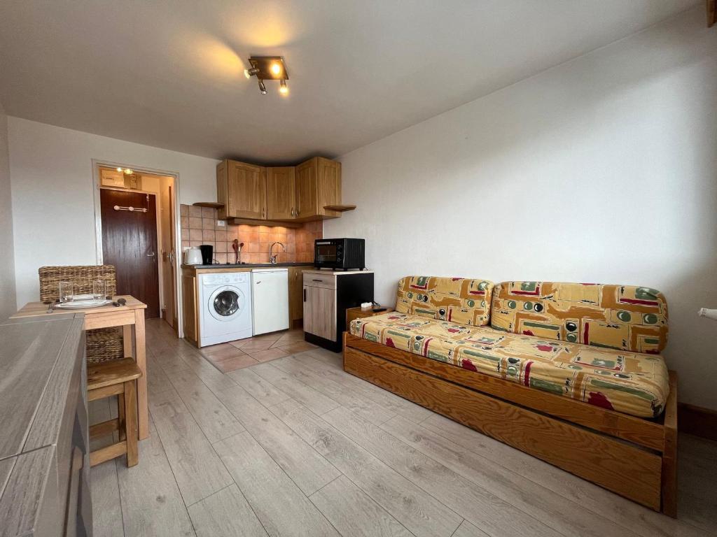 Studio Val-d'Isère, 1 pièce, 2 personnes - FR-1-694-352 photo 3