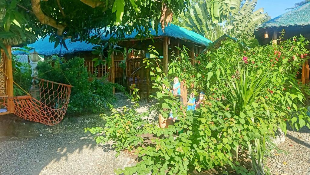 Moalboal Bamboo House / Rooms photo 2