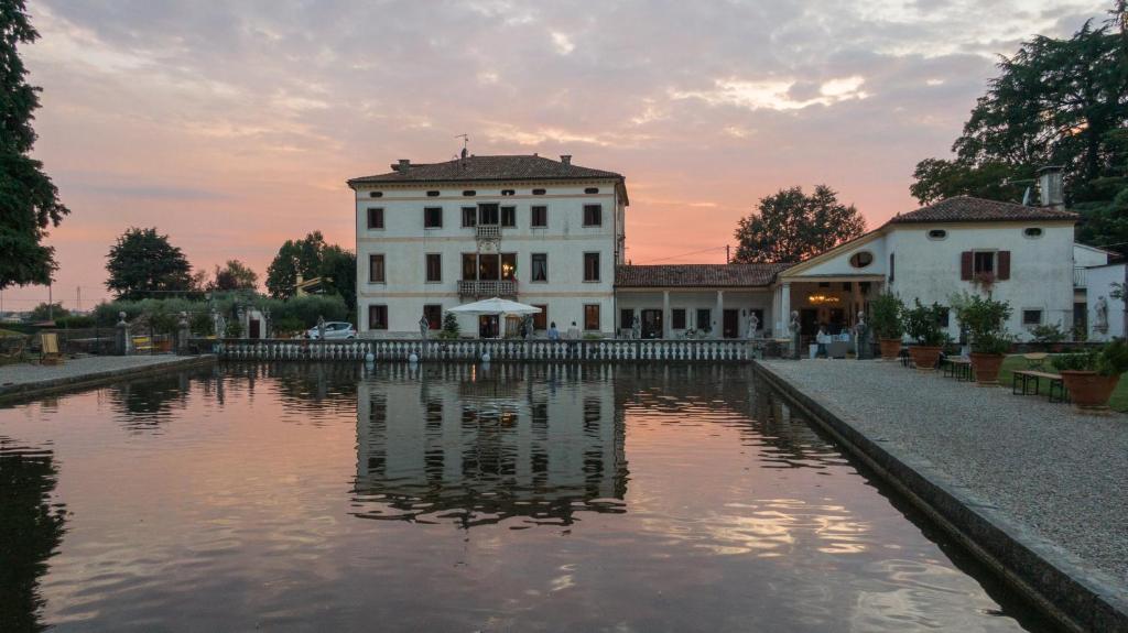 Villa Stecchini