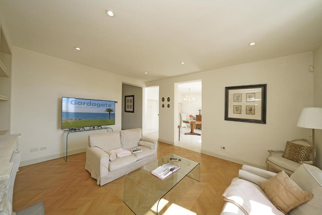 Villa San Carlo - Gardagate photo 2