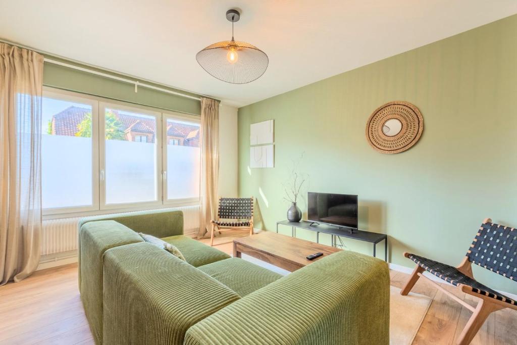 3 bedroom house with garden near Lille + garage photo 2