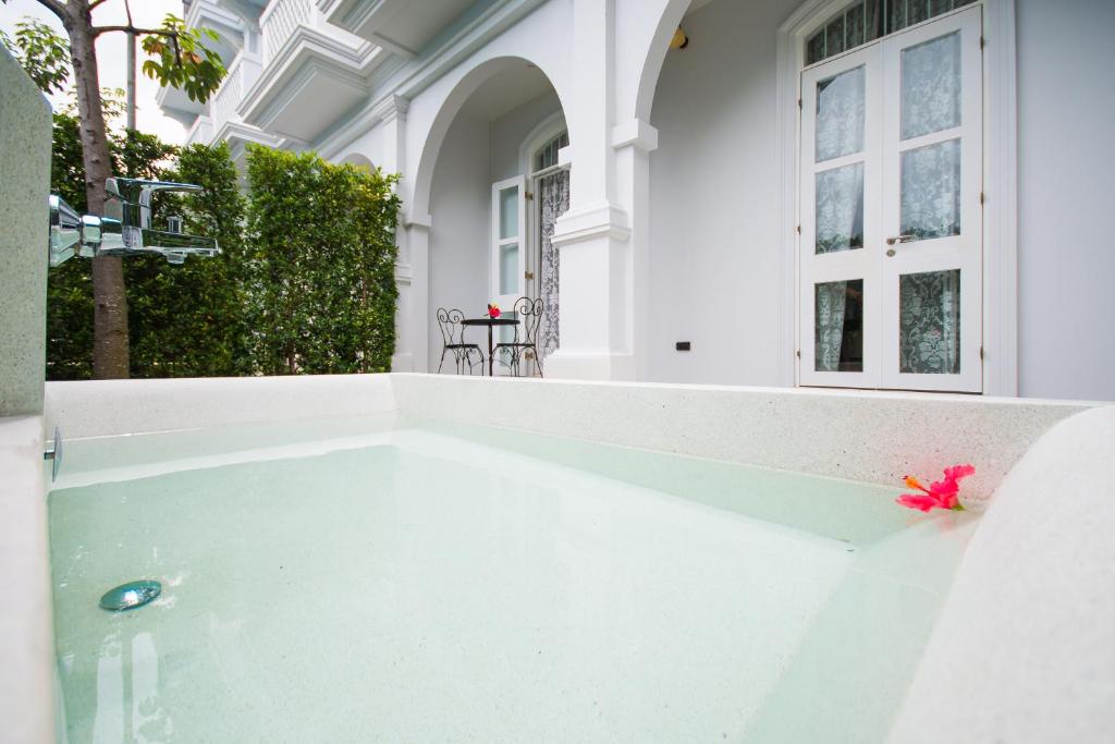 Двухместный (Полулюкс с террасой в саду), Little Nyonya Hotel