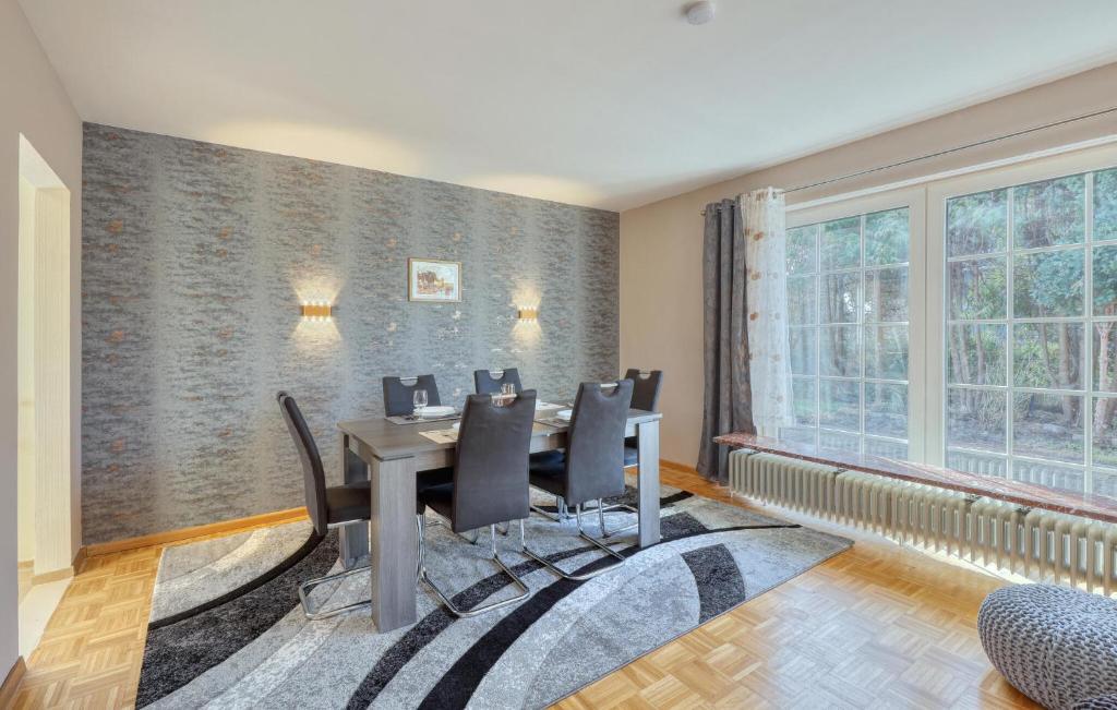 2 Bedroom Pet Friendly Home In Kollmar photo 3