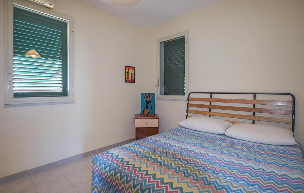 1 Bedroom Cozy Apartment In Costa Saracena - Caste photo 2