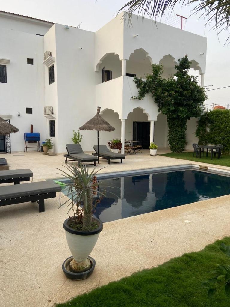 La Baraka, extravagant villa for 8 with pool in Saly photo 2