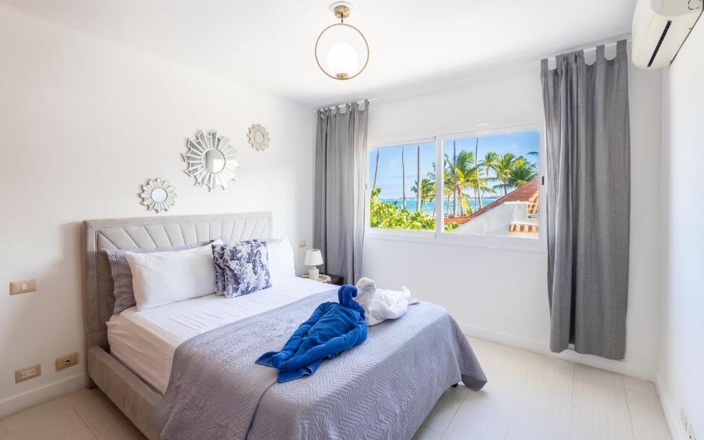 Punta Cana Ocean View Apartment - Private Retreat on Los Corales Beach photo 4