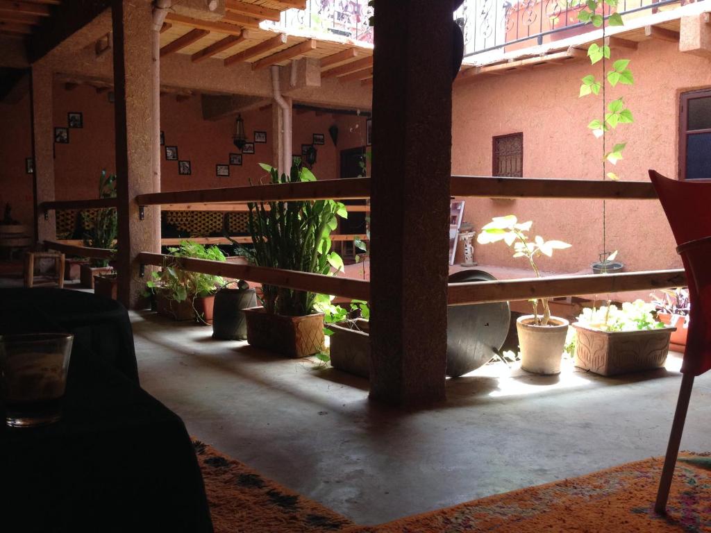 Riad assriir photo 1