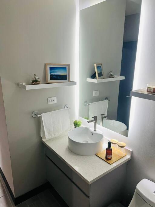 Elegante y acogedor apartamento en el corazón de San Salvador photo 4