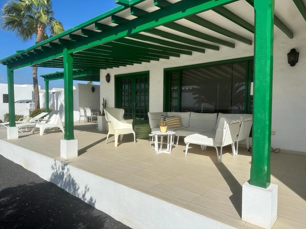 Luxury Villa Sea Front -La Orilla photo 4