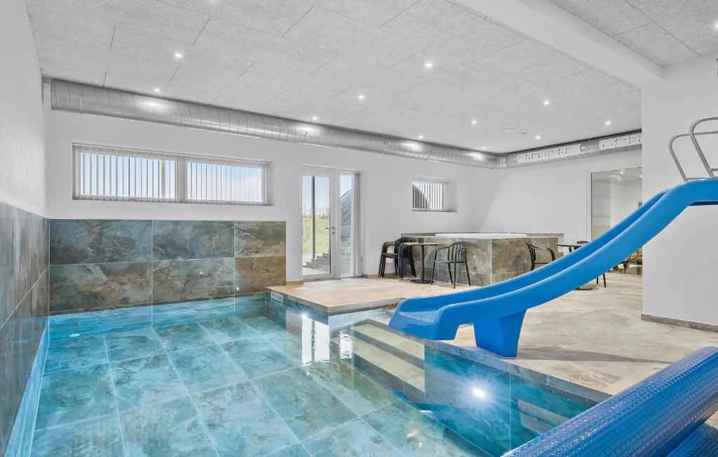 Stunning Home In Lgstrup With Kitchen