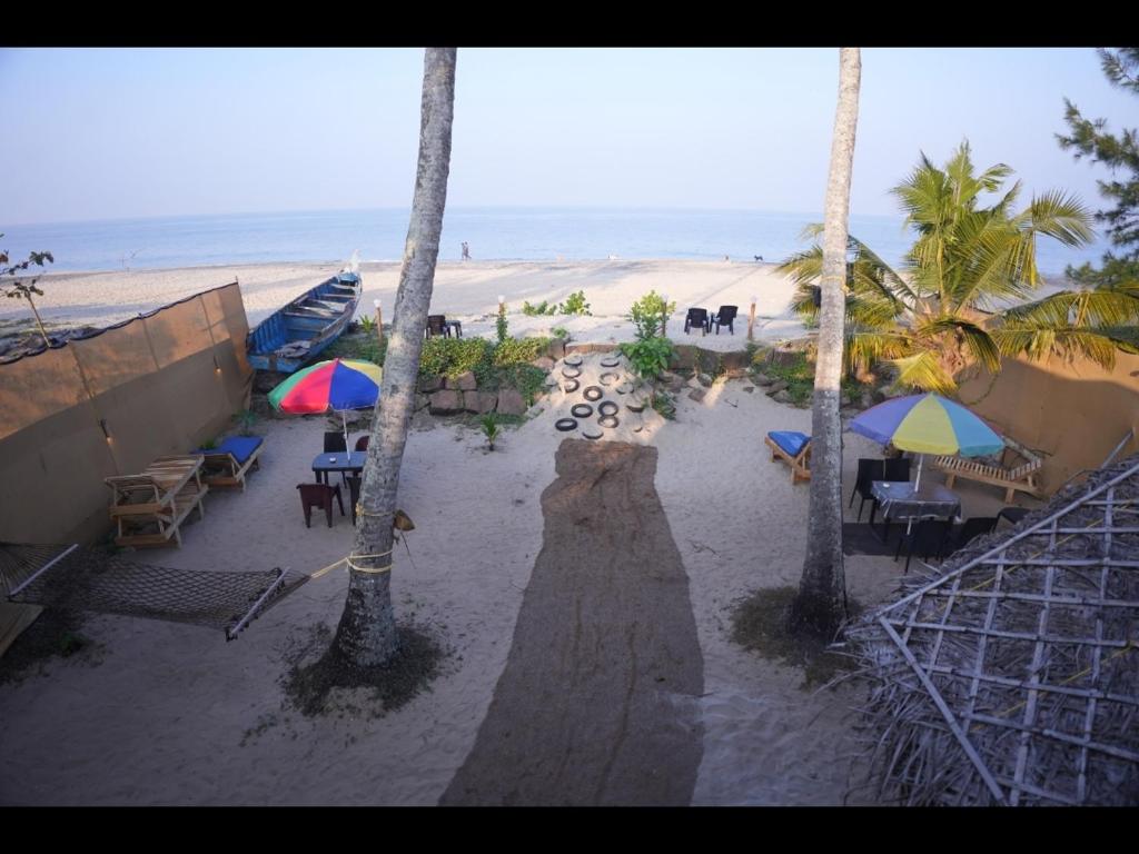 Tripsea Beach Villa photo 3