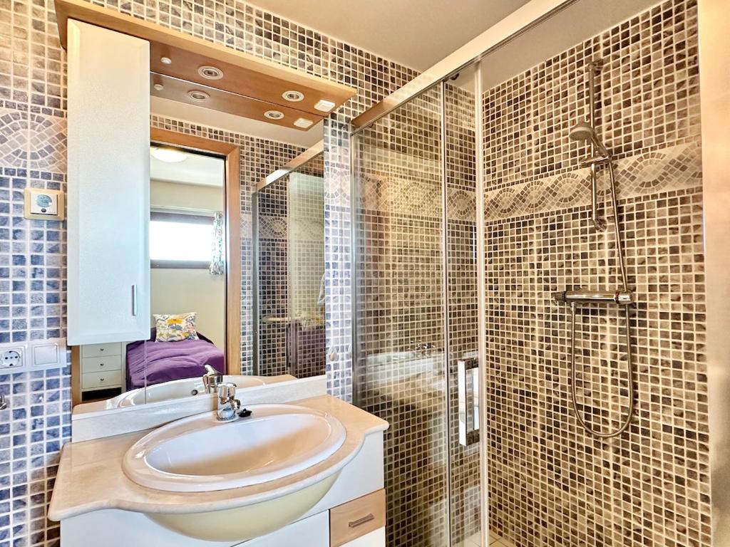 Bonito Apartamento Con Piscina y Jacuzzi photo 3