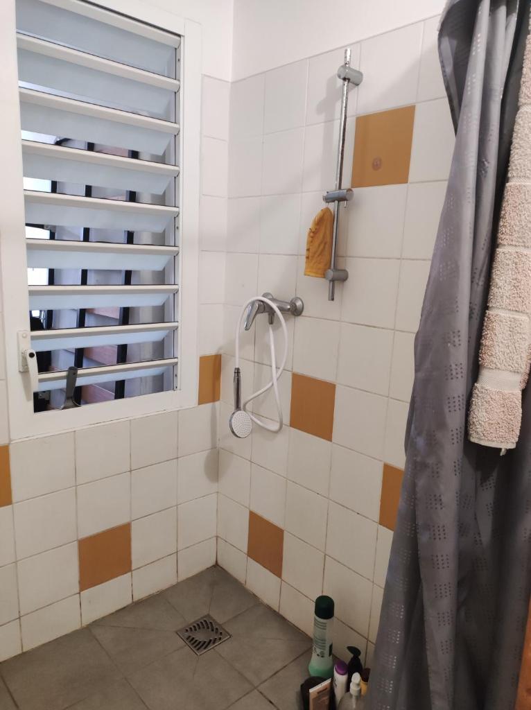 Appartement 2 chambres étang sale photo 2