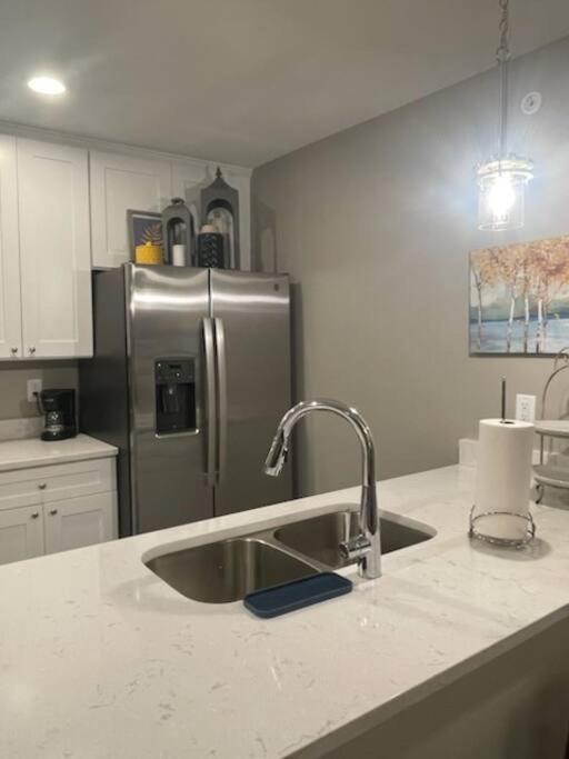 Brand New 3 Bedroom Condo in Bettendorf photo 2